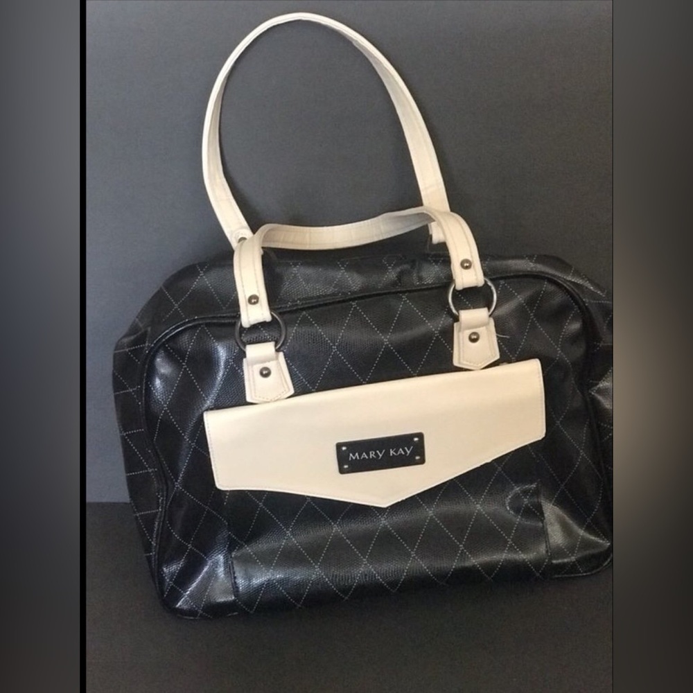 Mary Kay Weekend Bag
